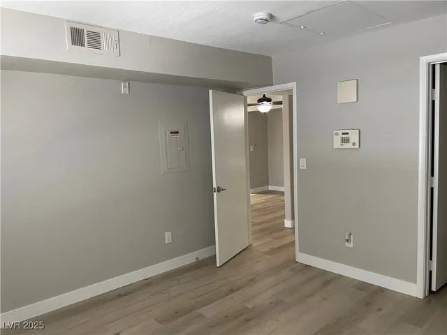 $1,095 | 2300 East Silverado Ranch Boulevard, Unit 2142, Las Vegas, NV 89123