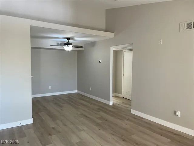 $1,095 | 2300 East Silverado Ranch Boulevard, Unit 2142, Las Vegas, NV 89123