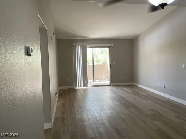 $1,095 | 2300 East Silverado Ranch Boulevard, Unit 2142, Las Vegas, NV 89123