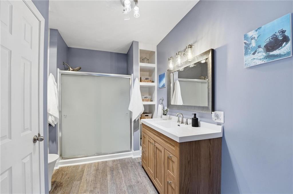 11155 Hubbard Road Kansas City, KS 66109 - Photo 15 of 90