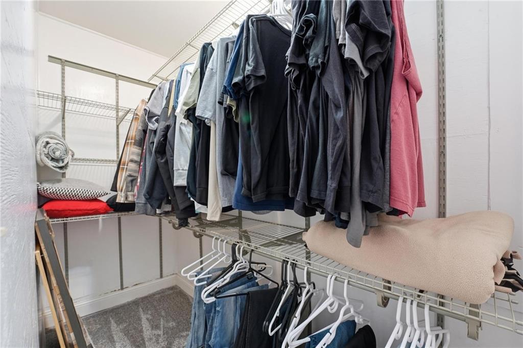 11155 Hubbard Road Kansas City, KS 66109 - Photo 21 of 90