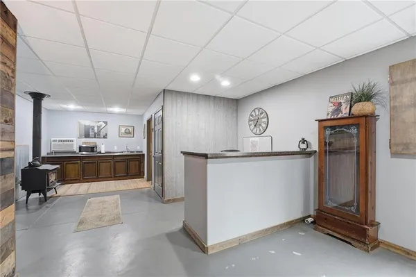 $2,289,000 | 11155 Hubbard Road, Kansas City, KS 66109