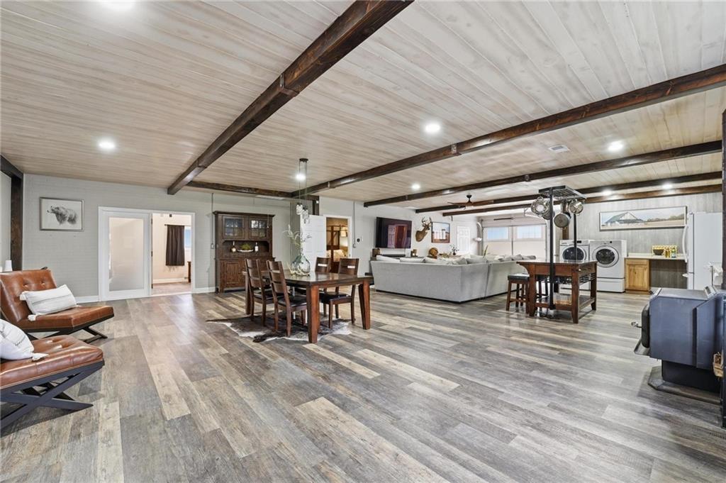 11155 Hubbard Road Kansas City, KS 66109 - Photo 5 of 90