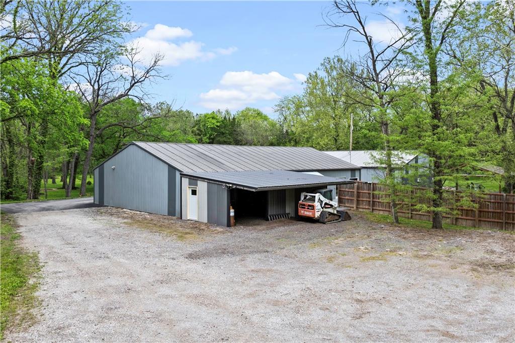 11155 Hubbard Road Kansas City, KS 66109 - Photo 66 of 90