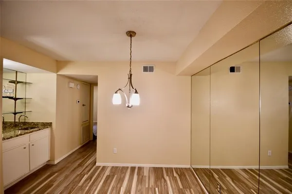 $1,500 | 1818 Augusta Drive, Unit 4, Houston, TX 77057