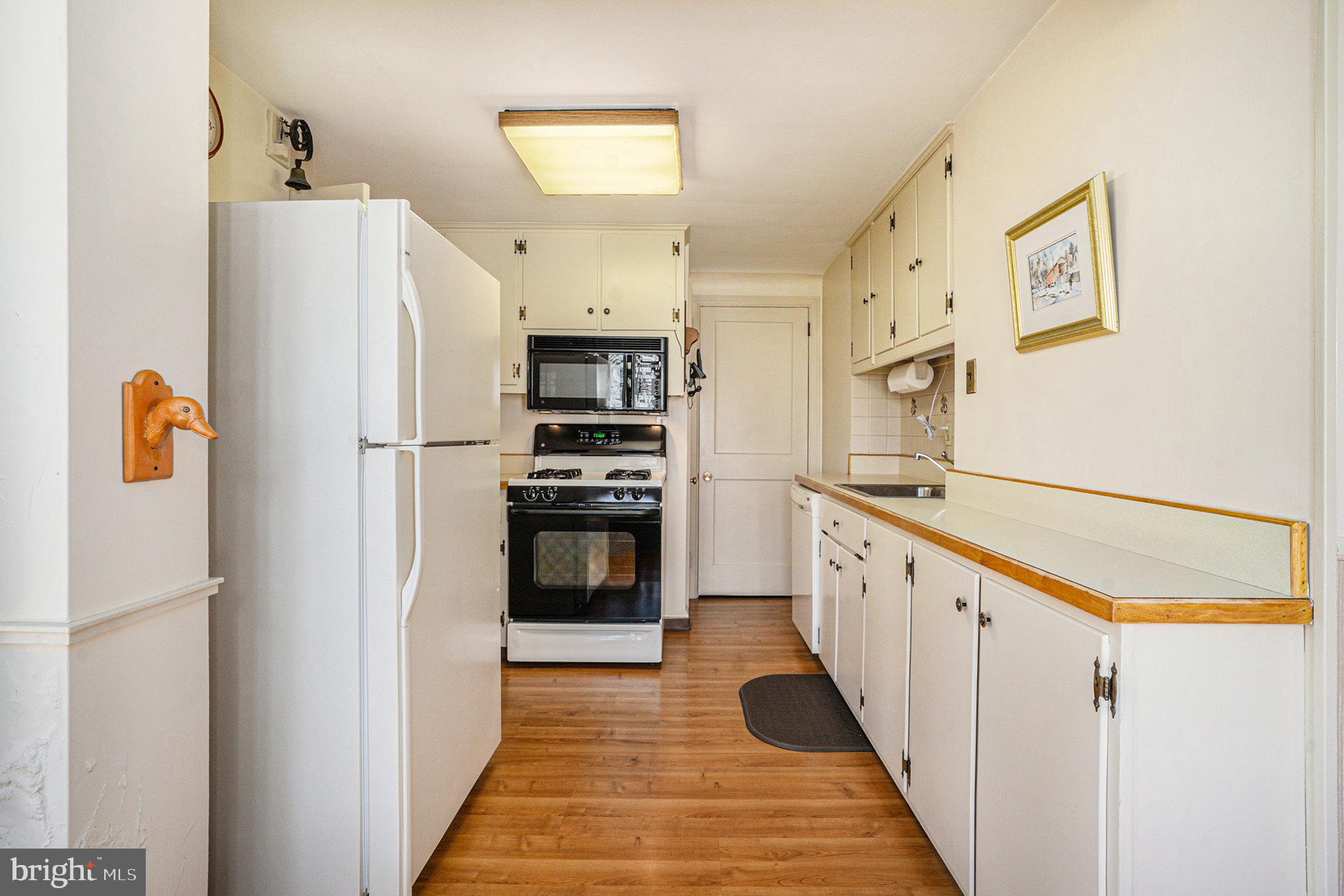 1105 Church Road Oreland, PA 19075 - Photo 13 of 32 Gallery Image 13