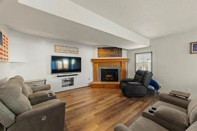 $450,000 | 4505 Northeast Webster Drive, Lee's Summit, MO 64064