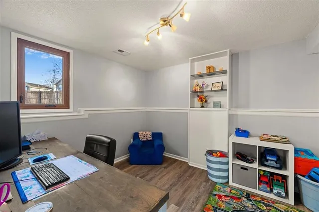 $450,000 | 4505 Northeast Webster Drive, Lee's Summit, MO 64064