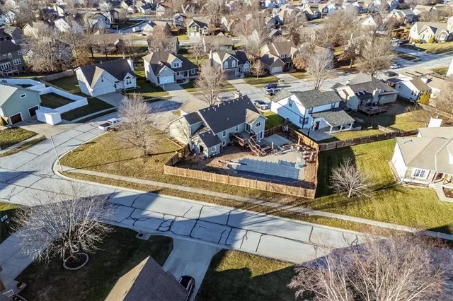 $450,000 | 4505 Northeast Webster Drive, Lee's Summit, MO 64064