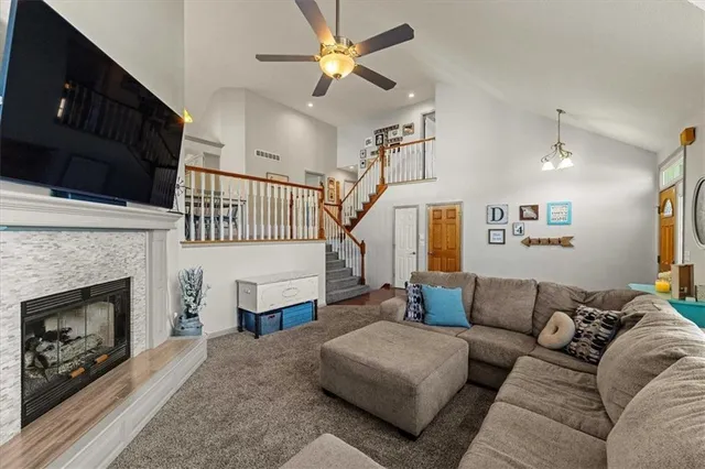 $450,000 | 4505 Northeast Webster Drive, Lee's Summit, MO 64064