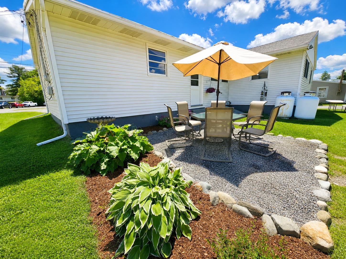 3174 Highway 5 Derby, VT 05829 - Photo 4 of 32