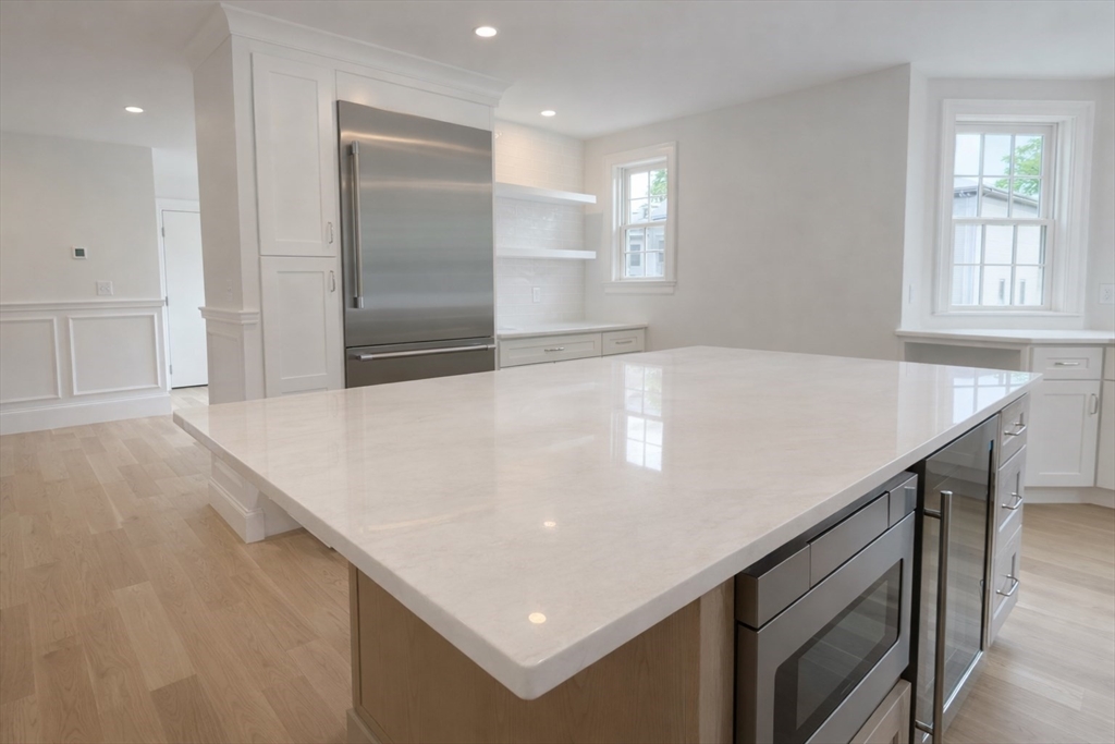 66 Pleasant Street, Unit 2 Marblehead, MA 01945 - Photo 7 of 17