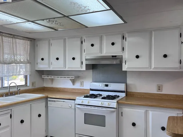 $219,000 | 1352 Chelsea Way, Hayward, CA 94544