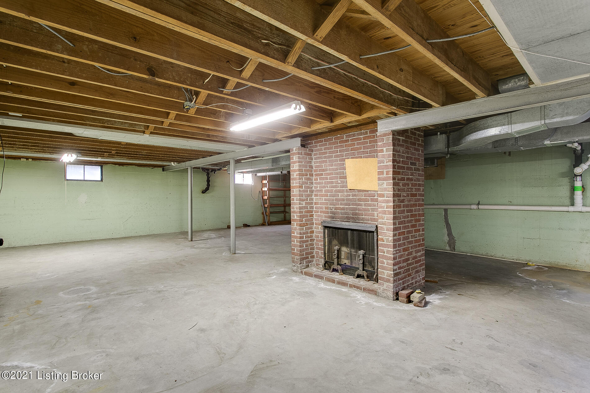 320 Brunswick Road Louisville, KY 40207 - Photo 34 of 42 320 Brunswick Rd-36