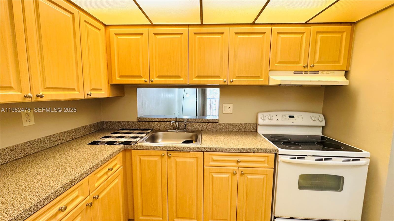 8700 Southwest 133rd Avenue Road, Unit 209 Miami, FL 33183 - Photo 4 of 11