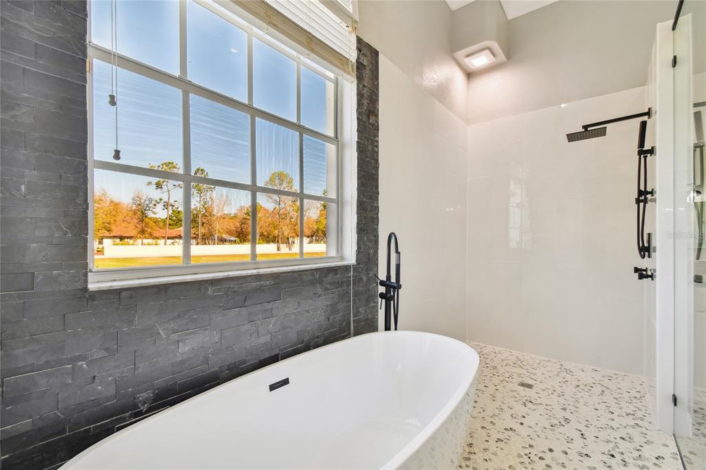 6644 Country Club Road Wesley Chapel, FL 33544 - Photo 31 of 75