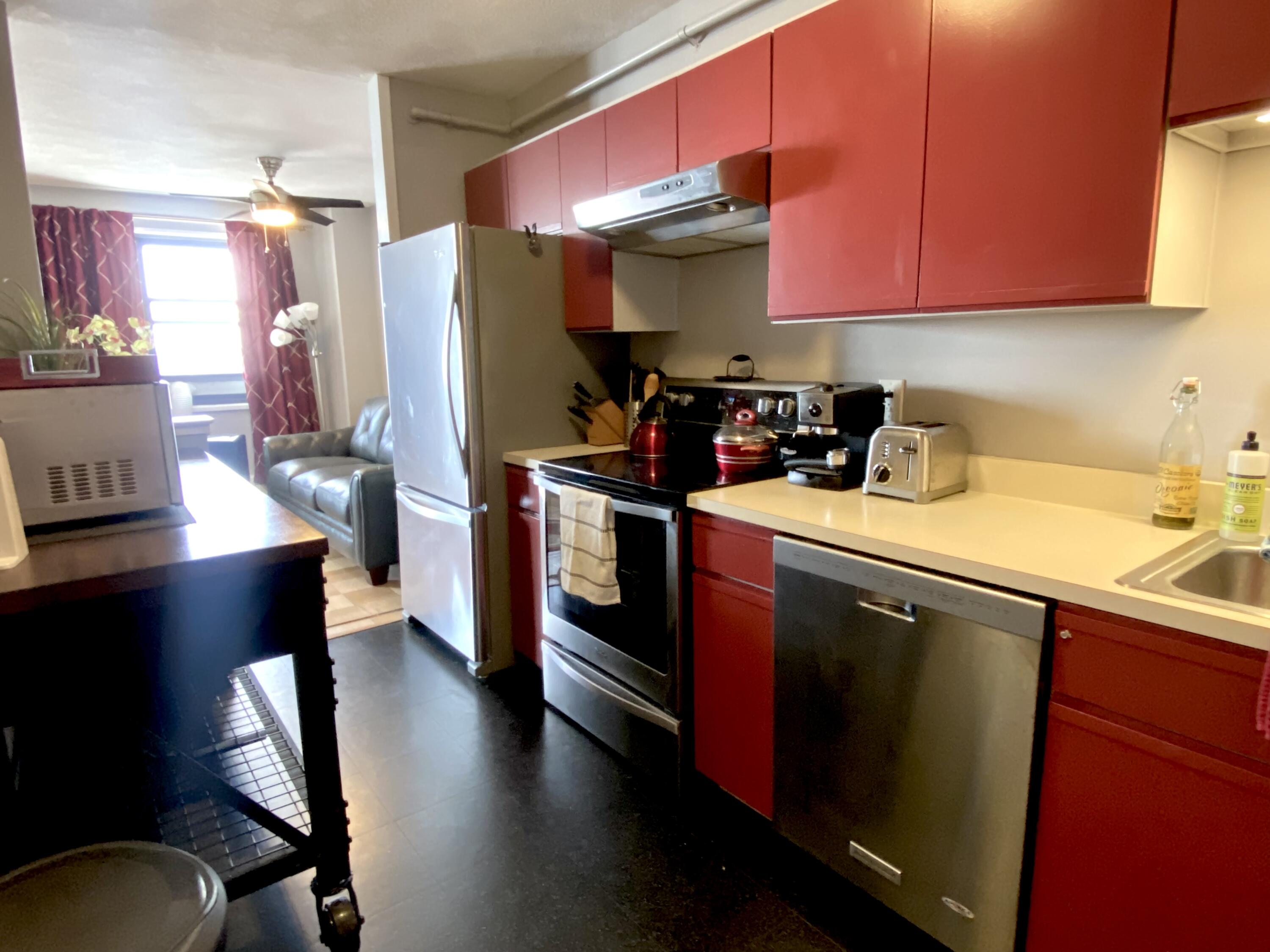 45 Eastern Promenade, Unit 3F Portland, ME 04101 - Photo 22 of 35 IMG_4145