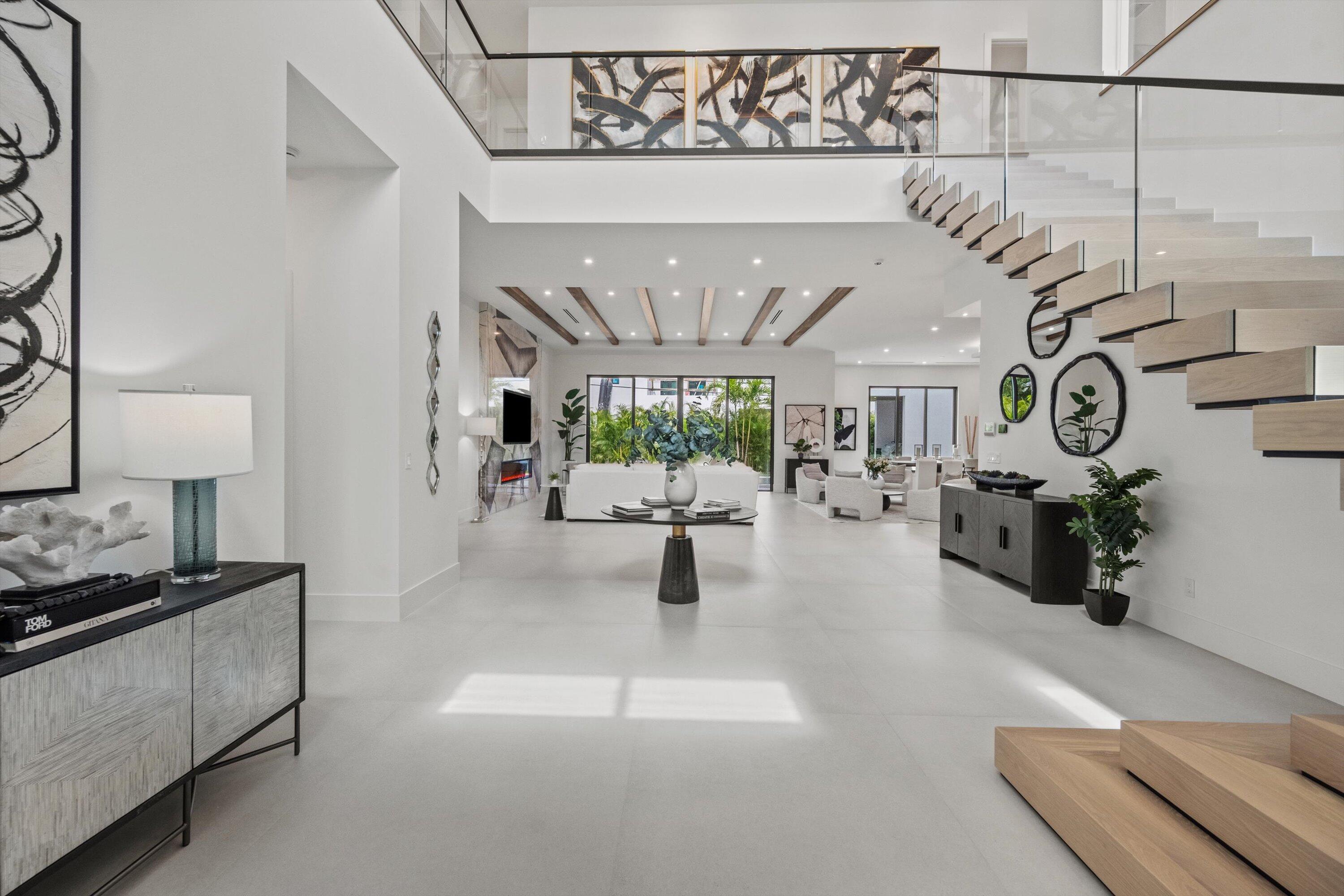 335 Northeast 5th Street Boca Raton, FL 33432 - Photo 2 of 47 01-DSC_5977