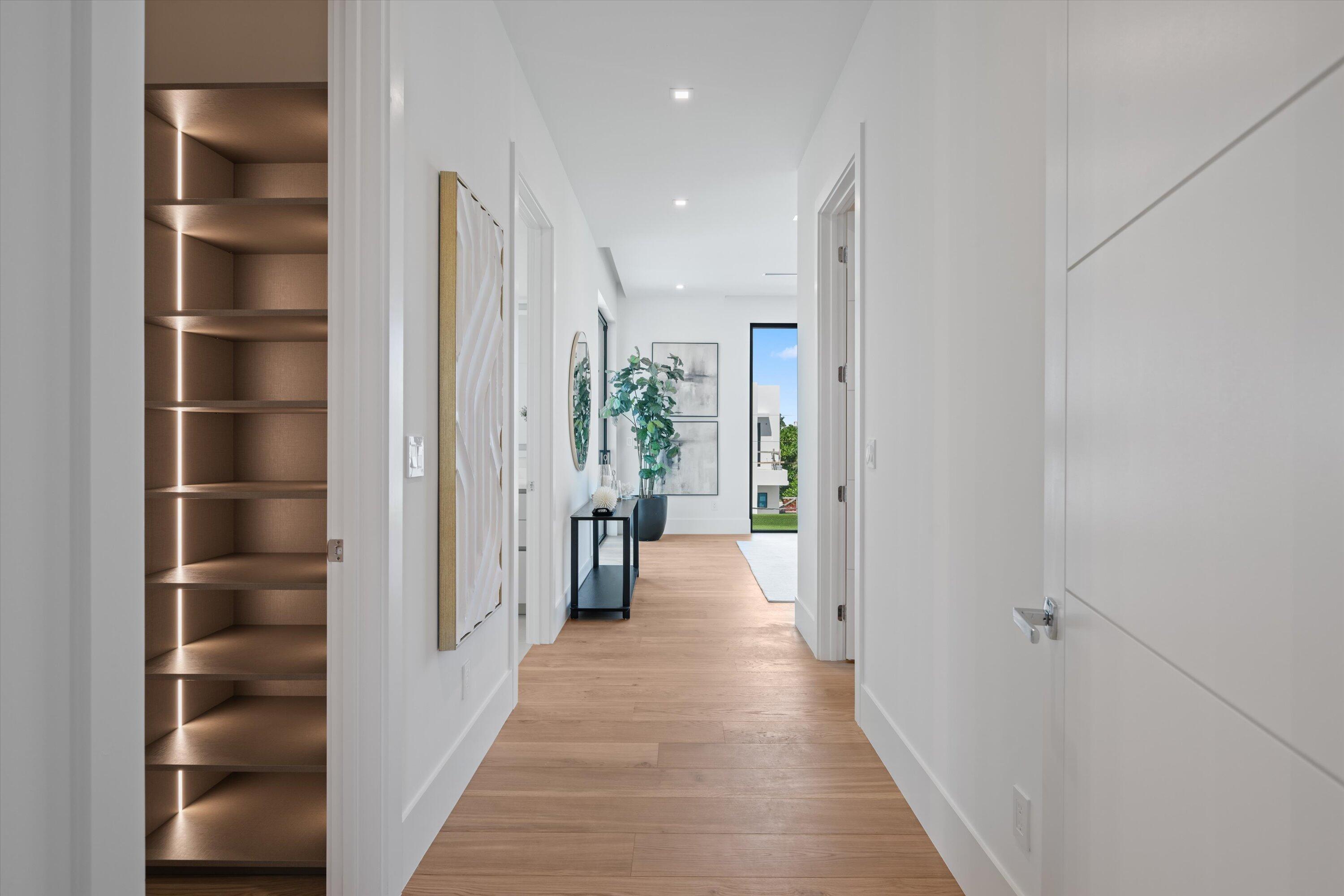 335 Northeast 5th Street Boca Raton, FL 33432 - Photo 23 of 47 30-DSC_9235