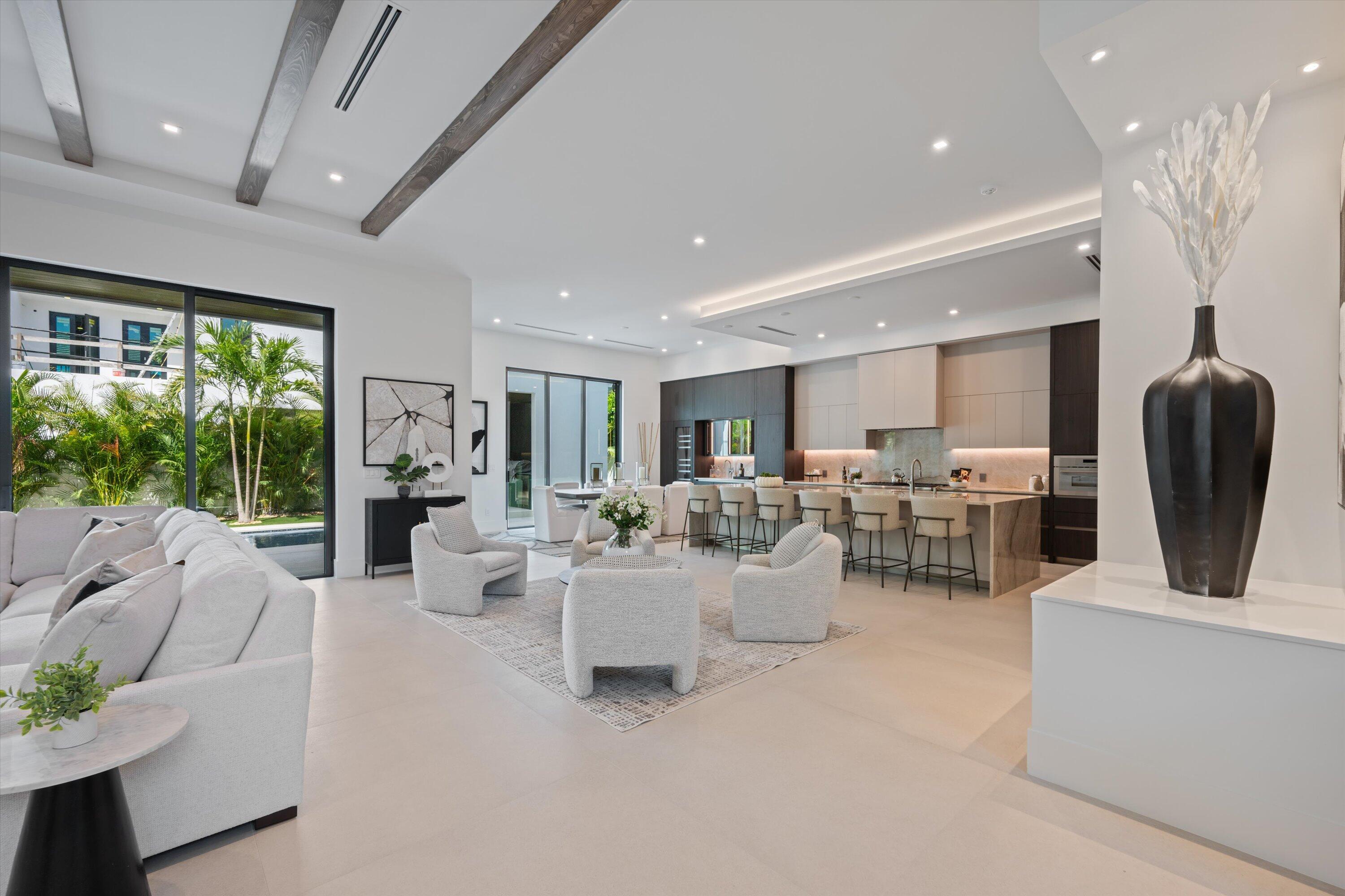 335 Northeast 5th Street Boca Raton, FL 33432 - Photo 5 of 47 12-DSC_9412