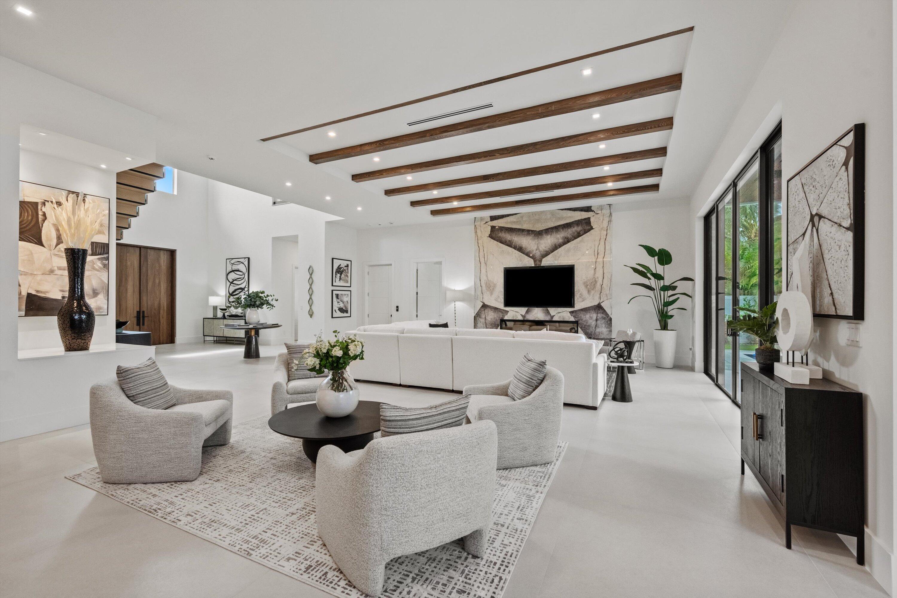 335 Northeast 5th Street Boca Raton, FL 33432 - Photo 6 of 47 03-DSC_6004