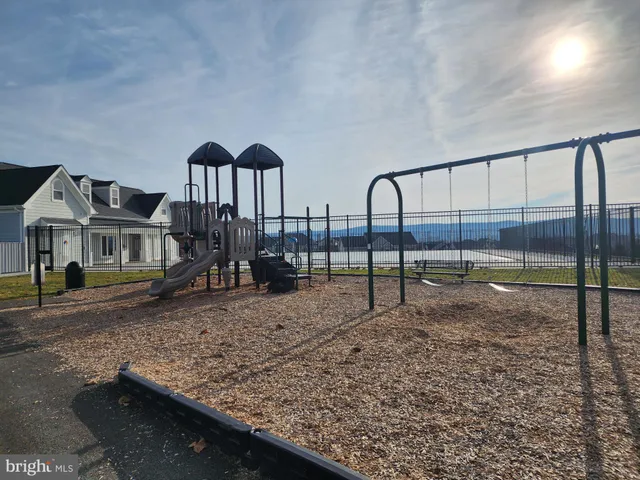 a house view with a outdoor space