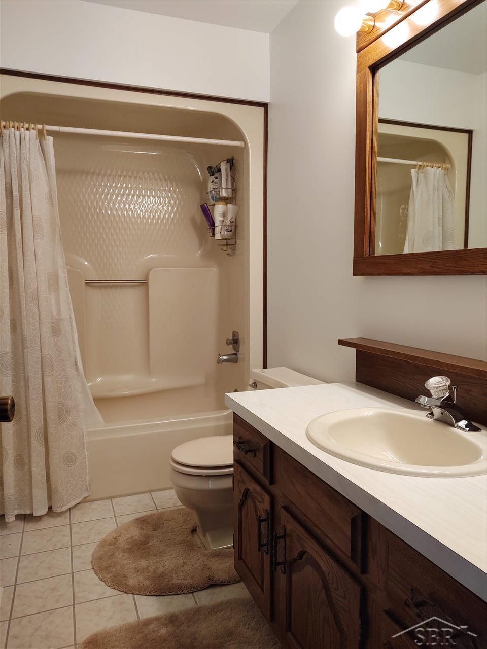 12750 Ithaca Road St. Charles, MI 48655 - Photo 15 of 44 50022930-14.JPG
