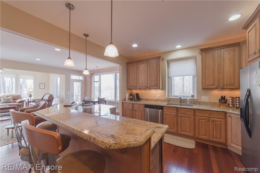 5482 Boulderwood Ridge Clarkston, MI 48348 - Photo 13 of 78 5482 Boulder Ridge-8.jpg
