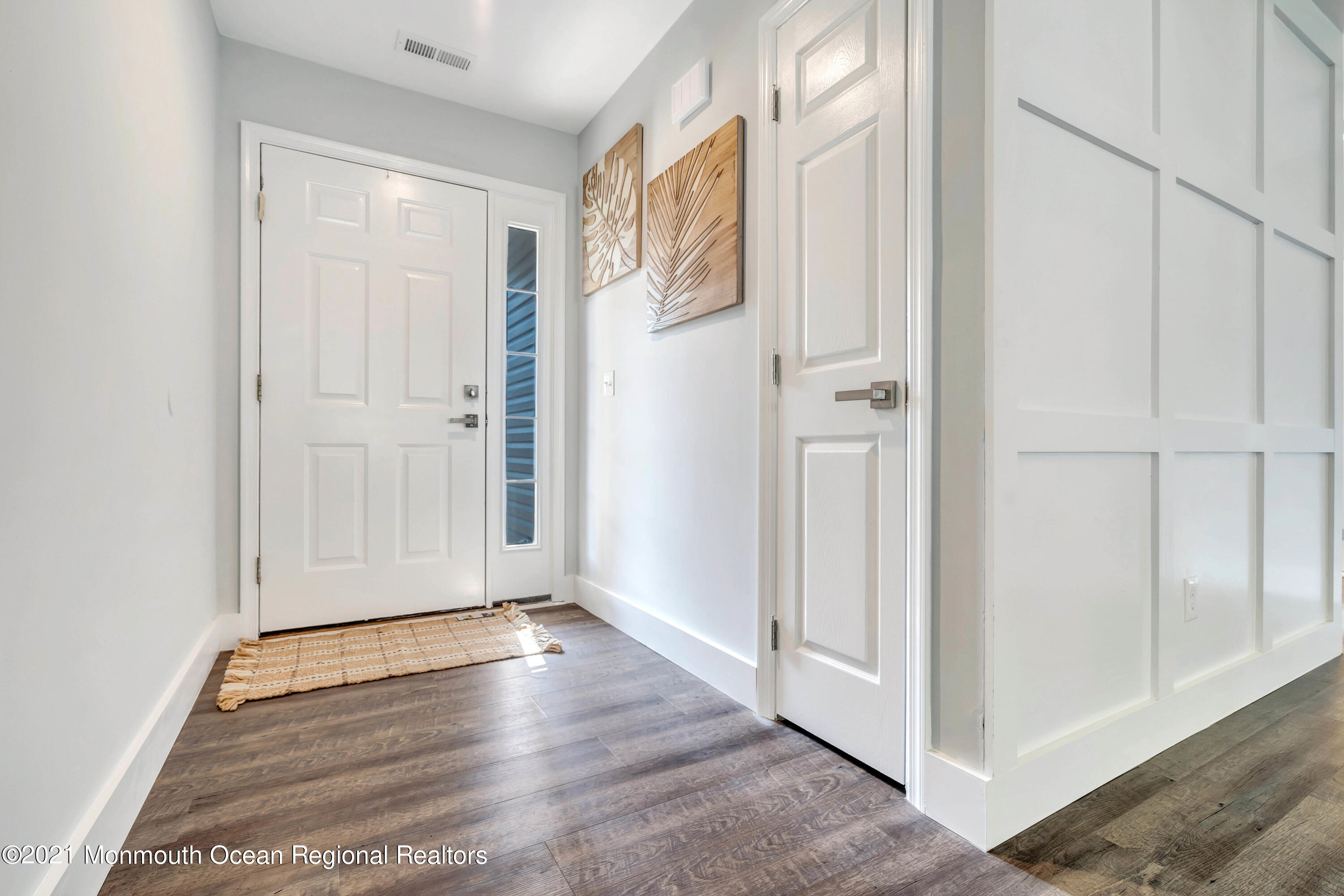 177 Topside Road Manahawkin, NJ 08050 - Photo 4 of 30 wooden floor with white walls