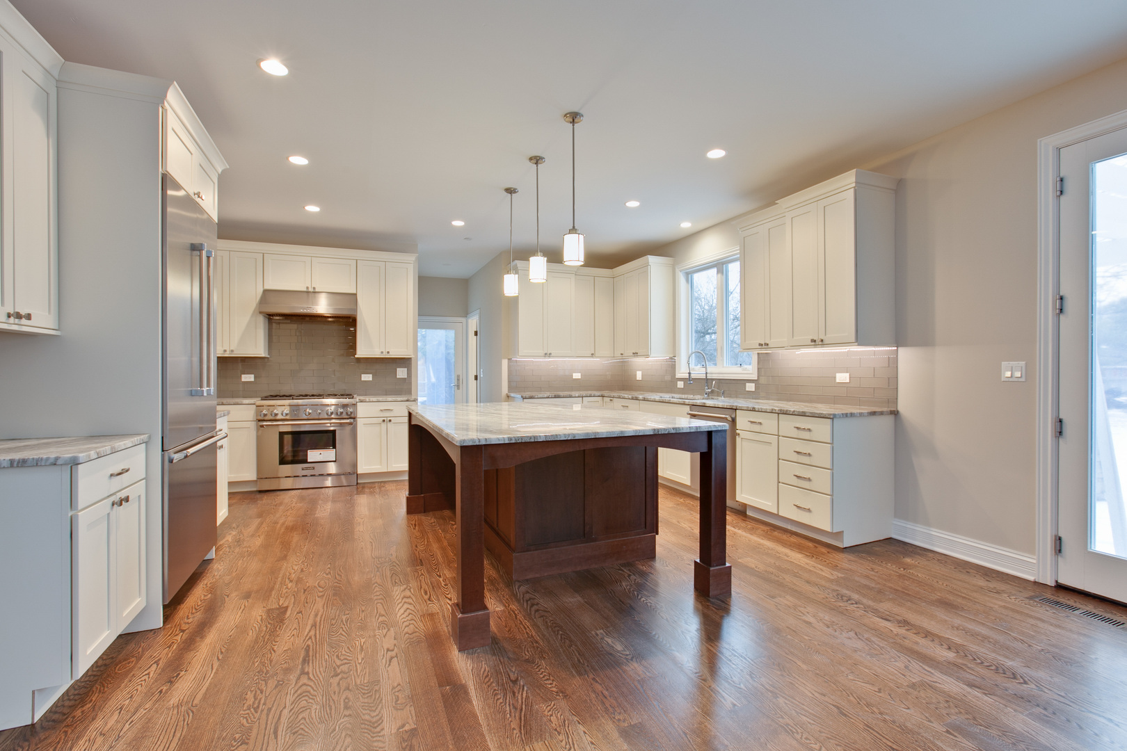 1834 Walnut Circle Northbrook, IL 60062 - Photo 7 of 18