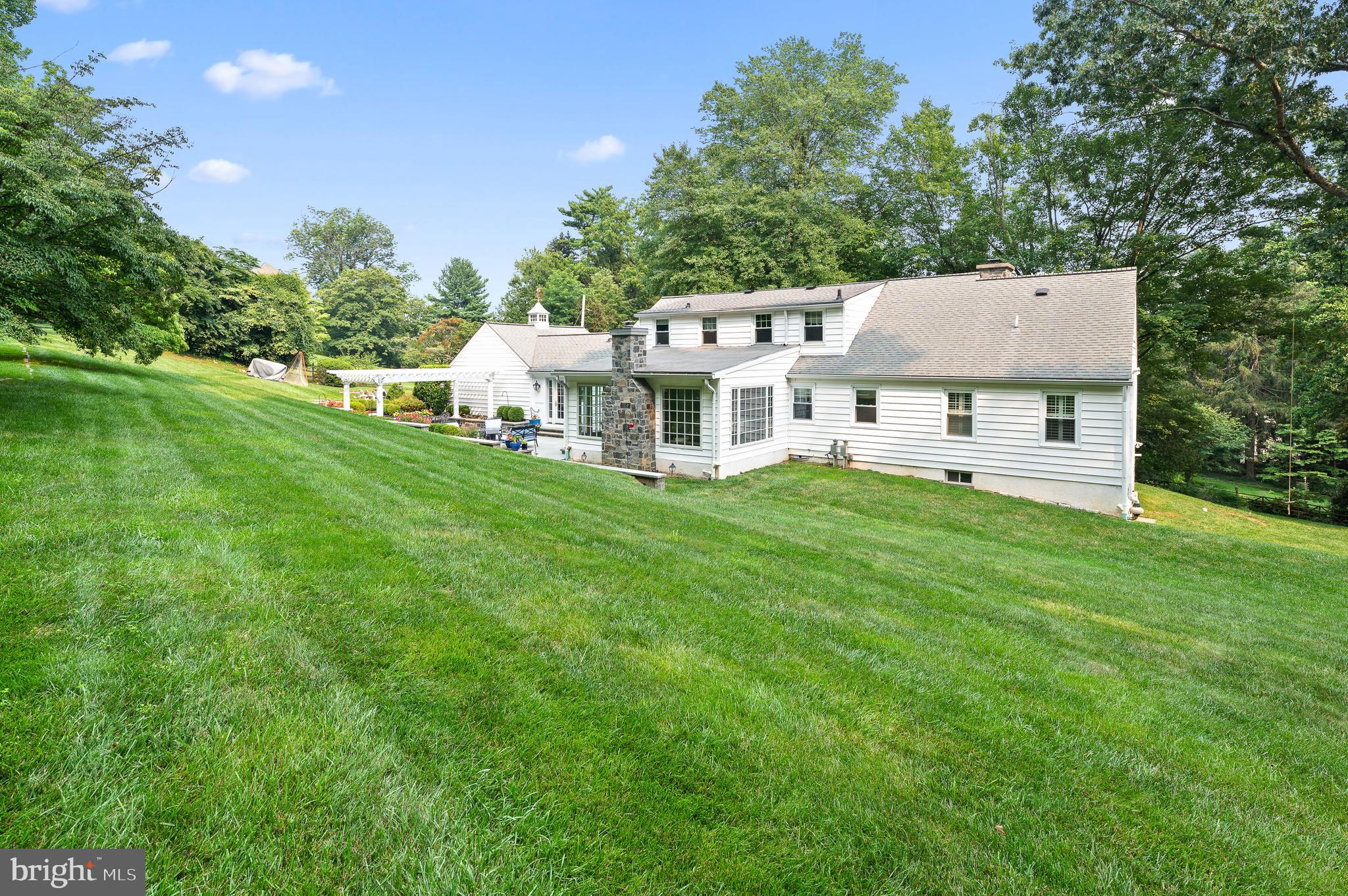 521 County Line Road Wayne, PA 19087 - Photo 6 of 45