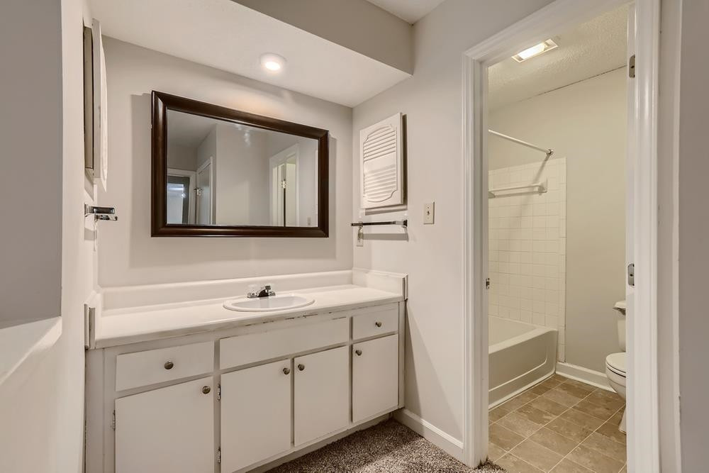 2518 Avent Ferry Road, Unit 103 Raleigh, NC 27606 - Photo 18 of 28 Photo 18