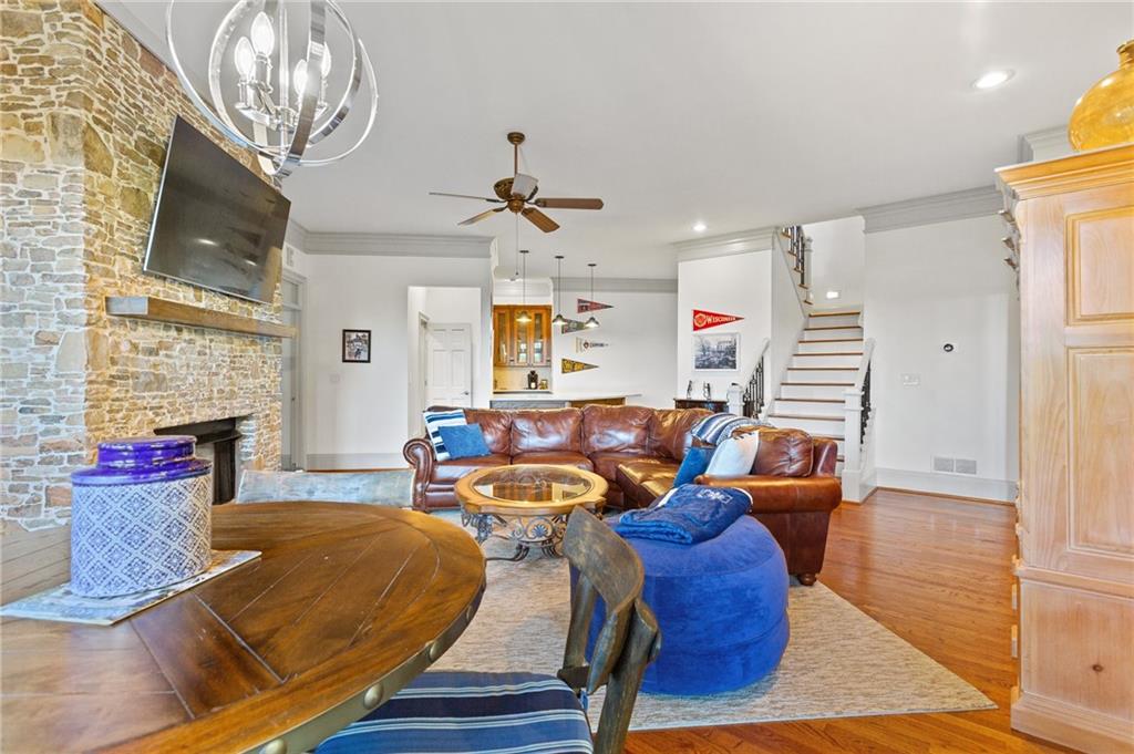 1319 Deer Run Ridge Jasper, GA 30143 - Photo 26 of 67 a living room with furniture