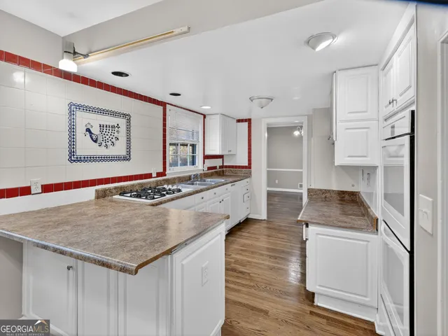 $294,900 | 904 Abingdon Court, Stone Mountain, GA 30083