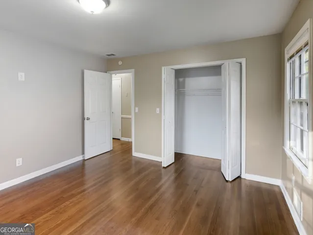 $294,900 | 904 Abingdon Court, Stone Mountain, GA 30083