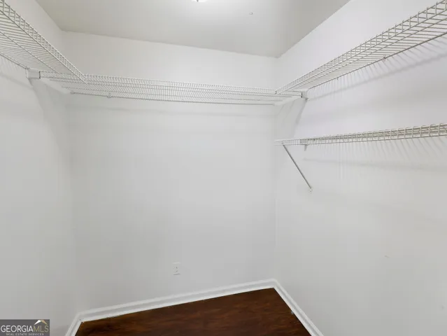 $294,900 | 904 Abingdon Court, Stone Mountain, GA 30083