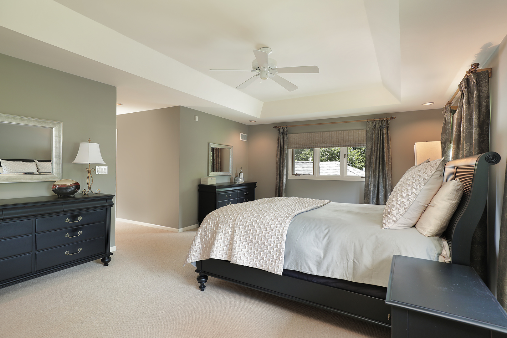 249 Spruce Road Northbrook, IL 60062 - Photo 15 of 47