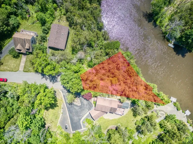 a garden view with sitting space