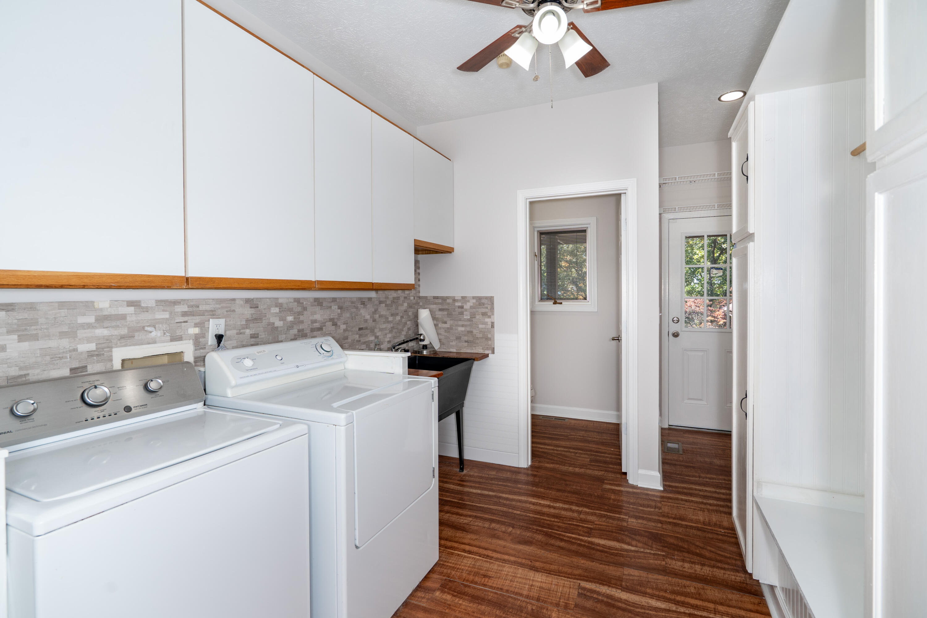 43 Ridgeway Drive Ringgold, GA 30736 - Photo 17 of 89 LAUNDRY ROOM