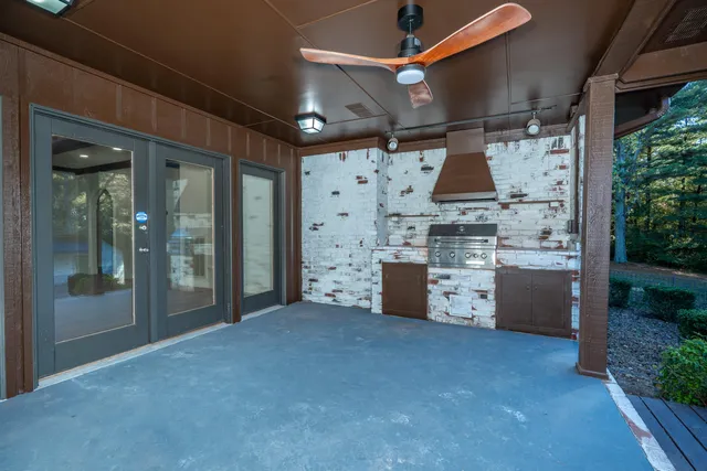 $785,000 | 43 Ridgeway Drive, Ringgold, GA 30736