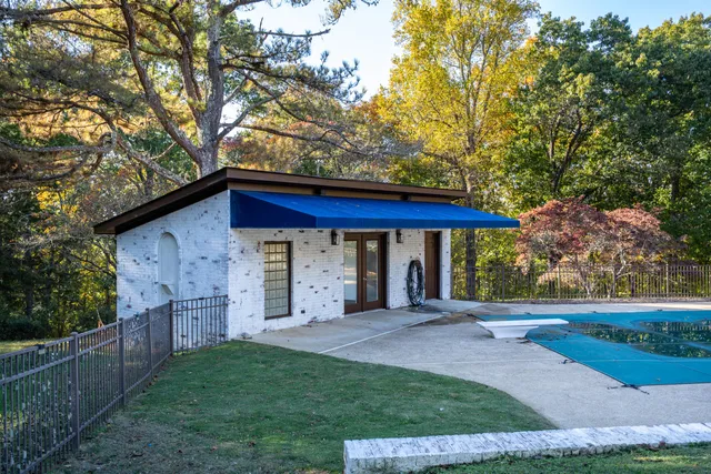 $785,000 | 43 Ridgeway Drive, Ringgold, GA 30736