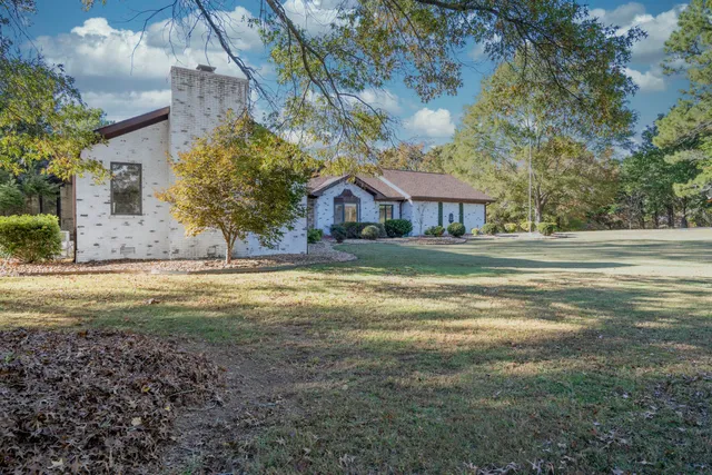 $785,000 | 43 Ridgeway Drive, Ringgold, GA 30736