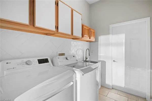 $3,100 | 3381 Mystic River Drive, Naples, FL 34120