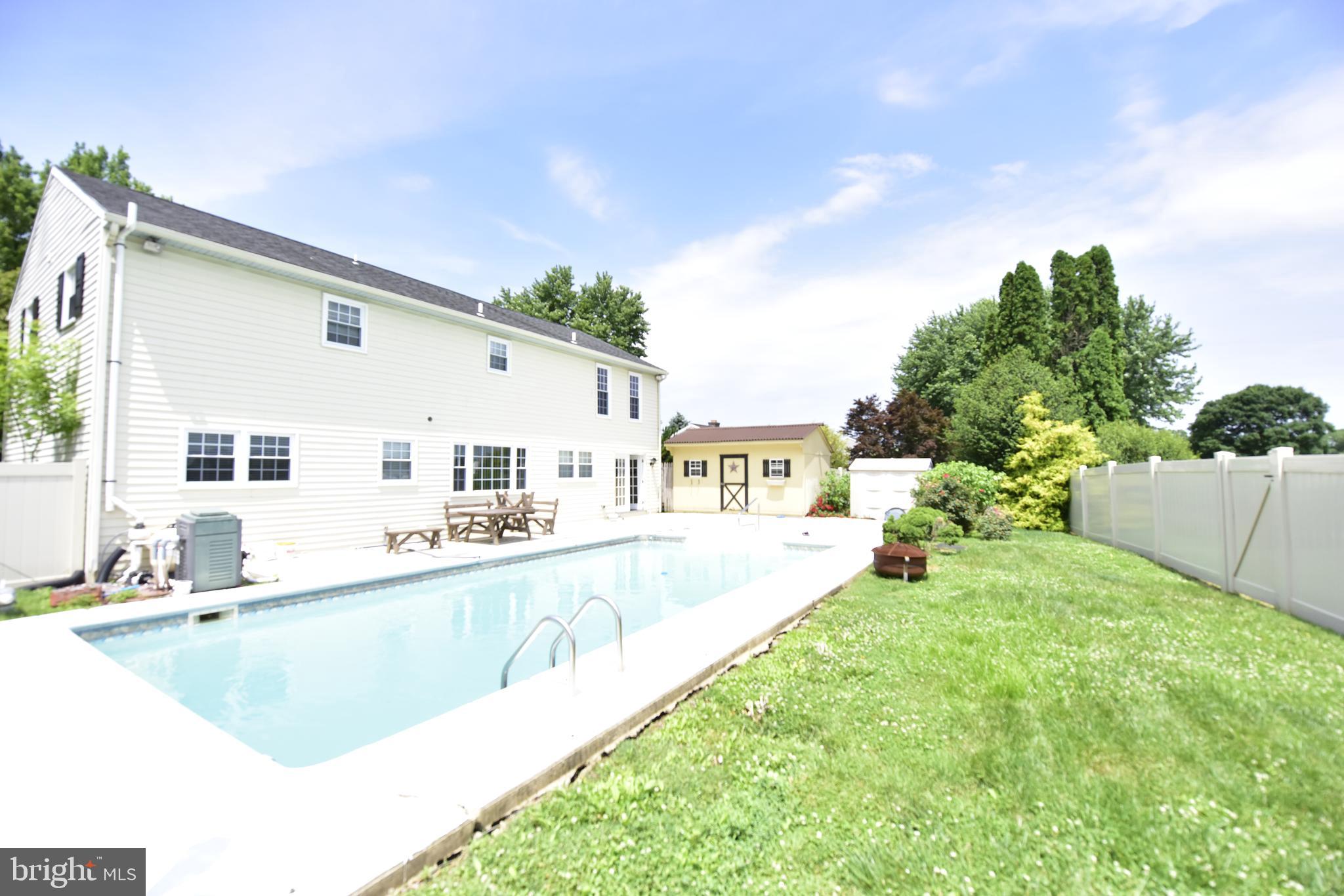 747 Lampeter Road Lancaster, PA 17602 - Photo 21 of 32 Gallery Image 21