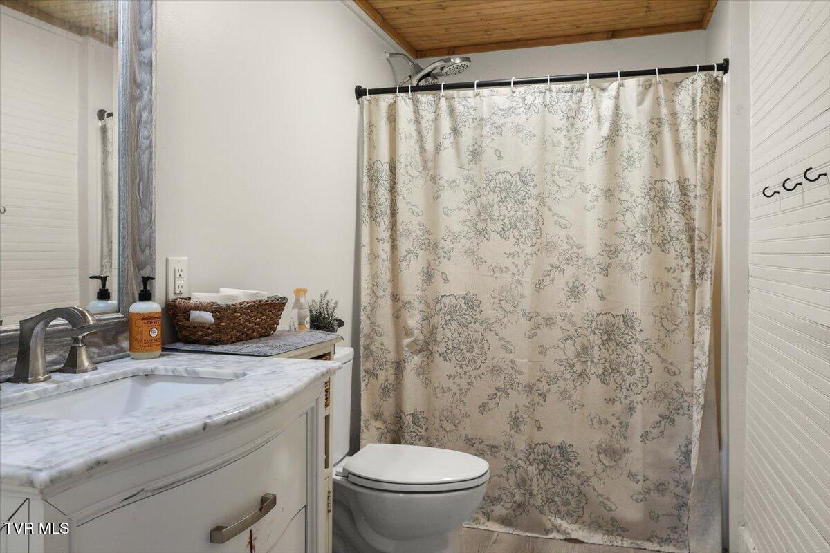 2829-2839 Rock Springs Road Kingsport, TN 37664 - Photo 19 of 53 19-Bathroom