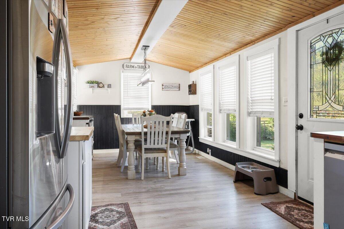 2829-2839 Rock Springs Road Kingsport, TN 37664 - Photo 22 of 53 22-Kitchen