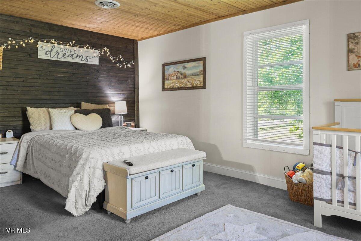 2829-2839 Rock Springs Road Kingsport, TN 37664 - Photo 29 of 53 29-Master Bedroom