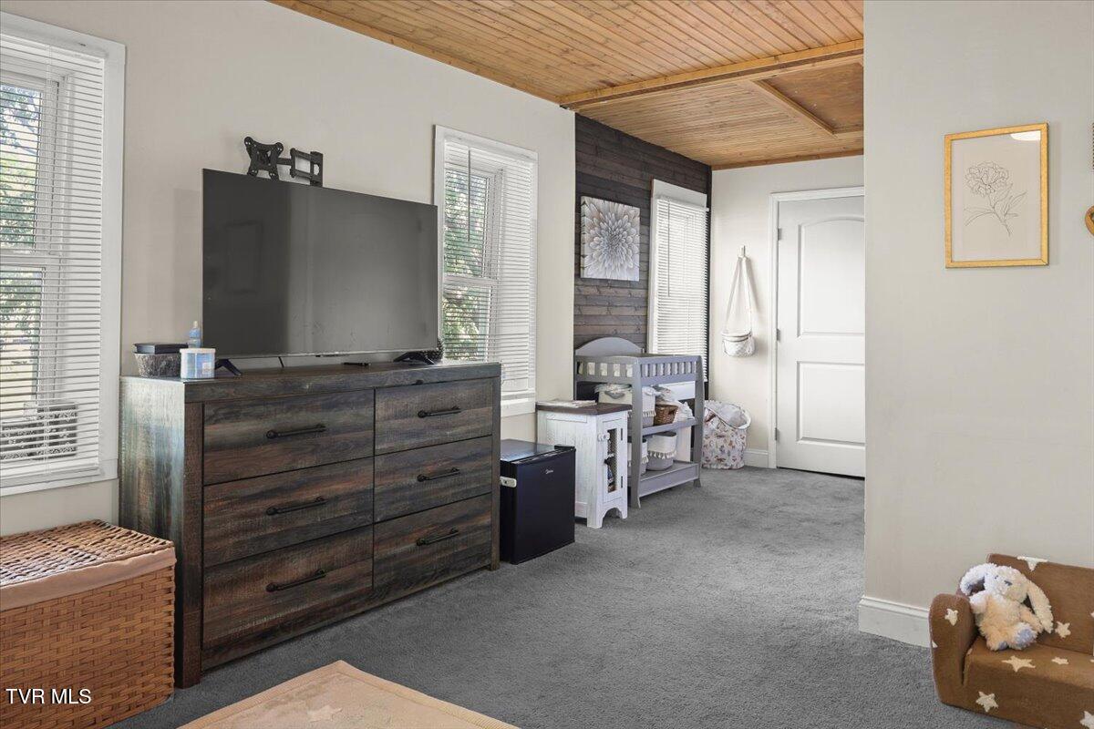 2829-2839 Rock Springs Road Kingsport, TN 37664 - Photo 31 of 53 31-Master Bedroom