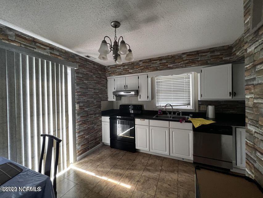 122 Raleigh Street, Unit 4 Teachey, NC 28464 - Photo 6 of 13 20220627185043087942000000-o
