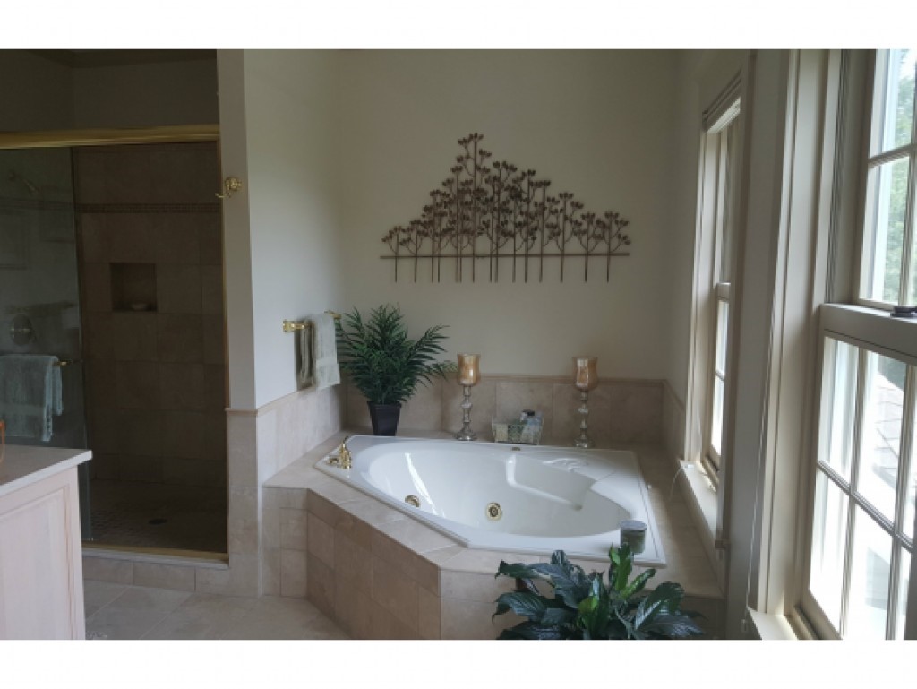 235 South Pinnacle Ridge Road Waterbury, VT 05676 - Photo 26 of 36 Gallery Image 26
